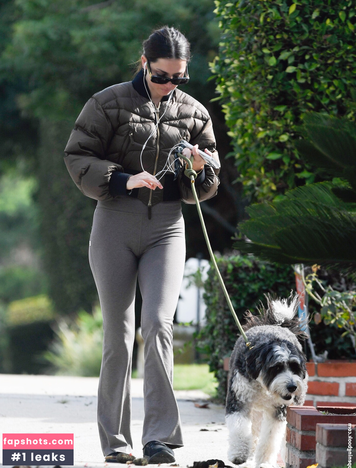 Ana de Armas gallery photo #25