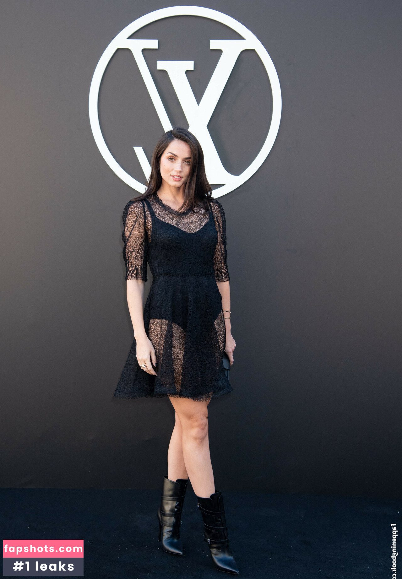 Ana de Armas gallery photo #259