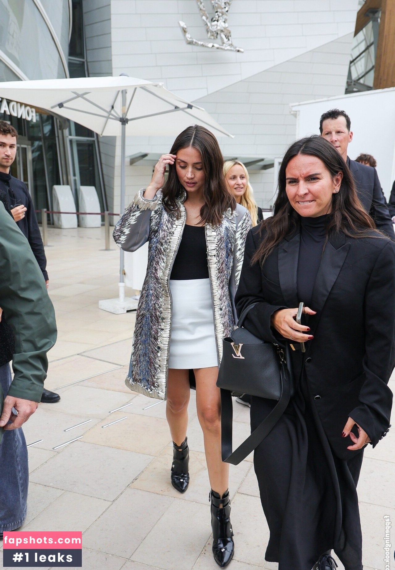 Ana de Armas gallery photo #301