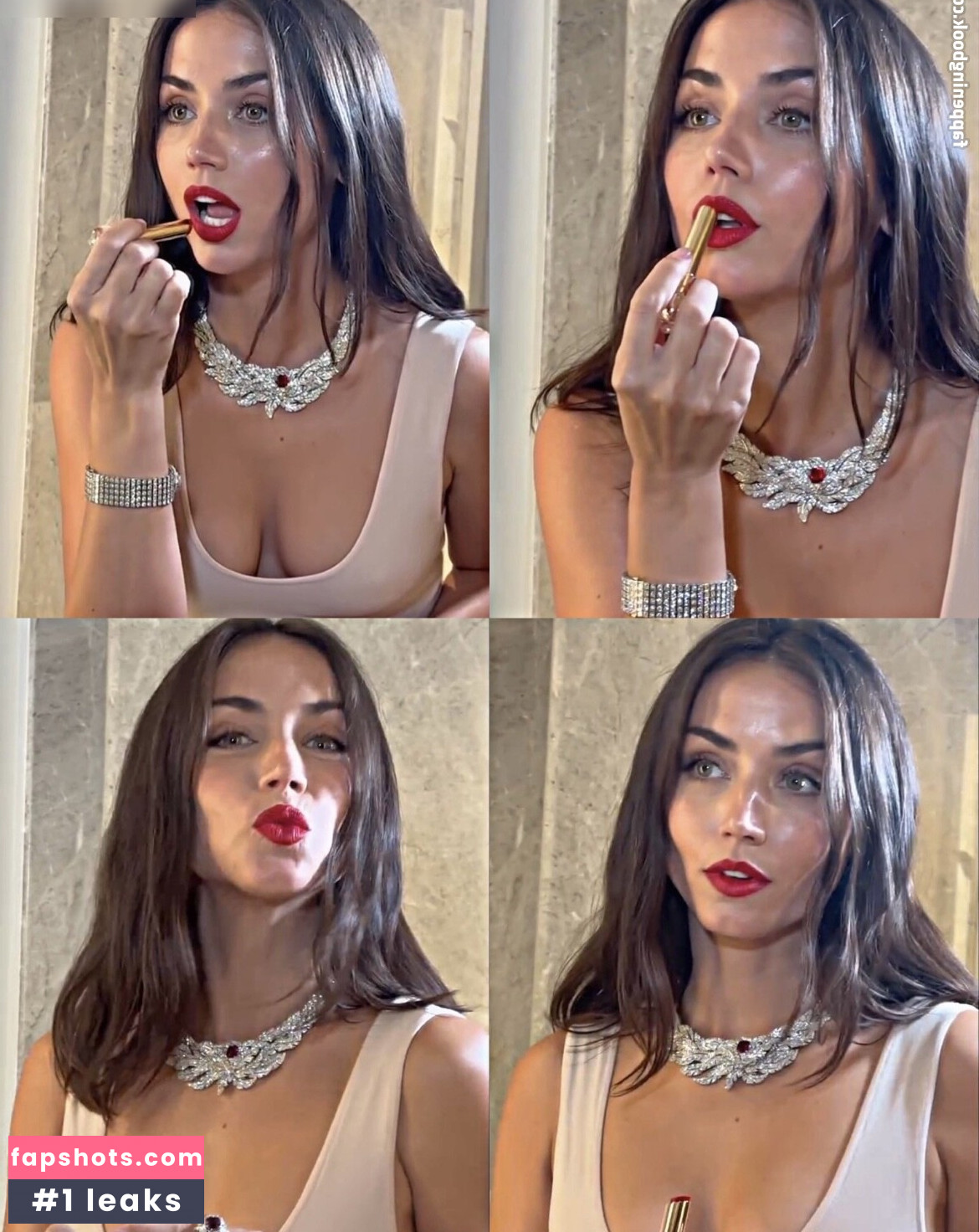 Ana de Armas gallery photo #326