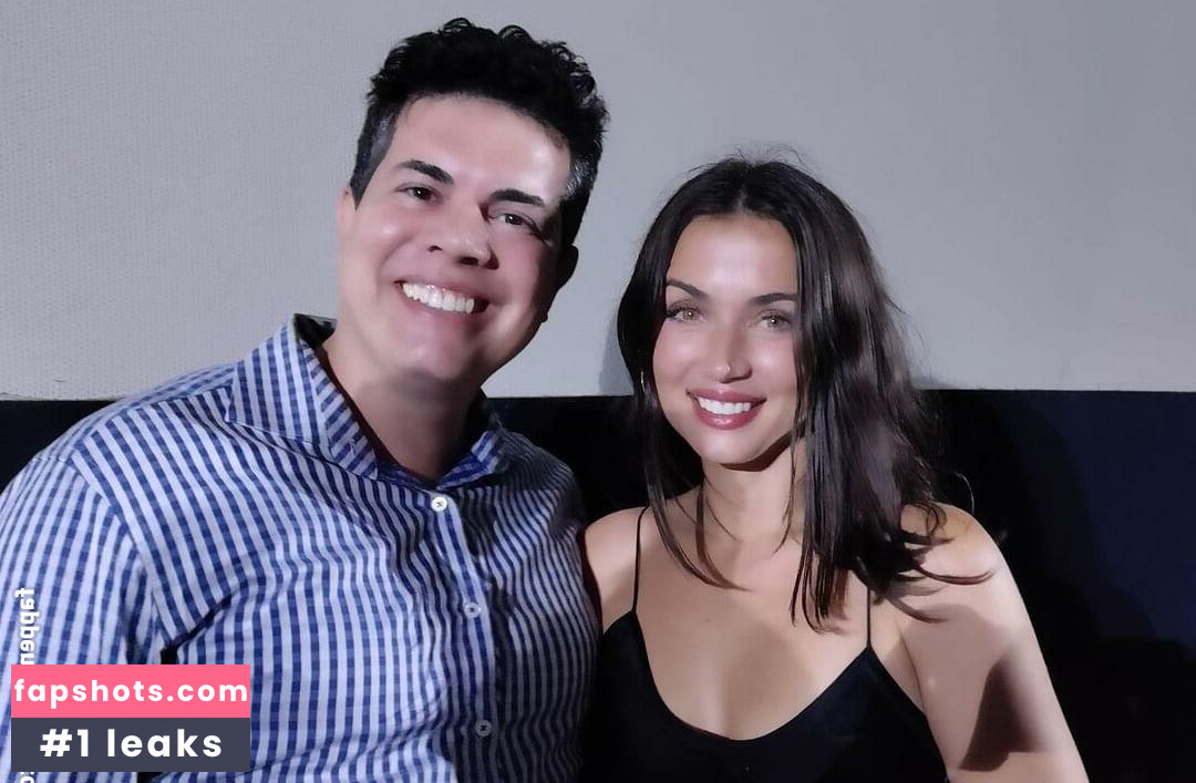 Ana de Armas gallery photo #328