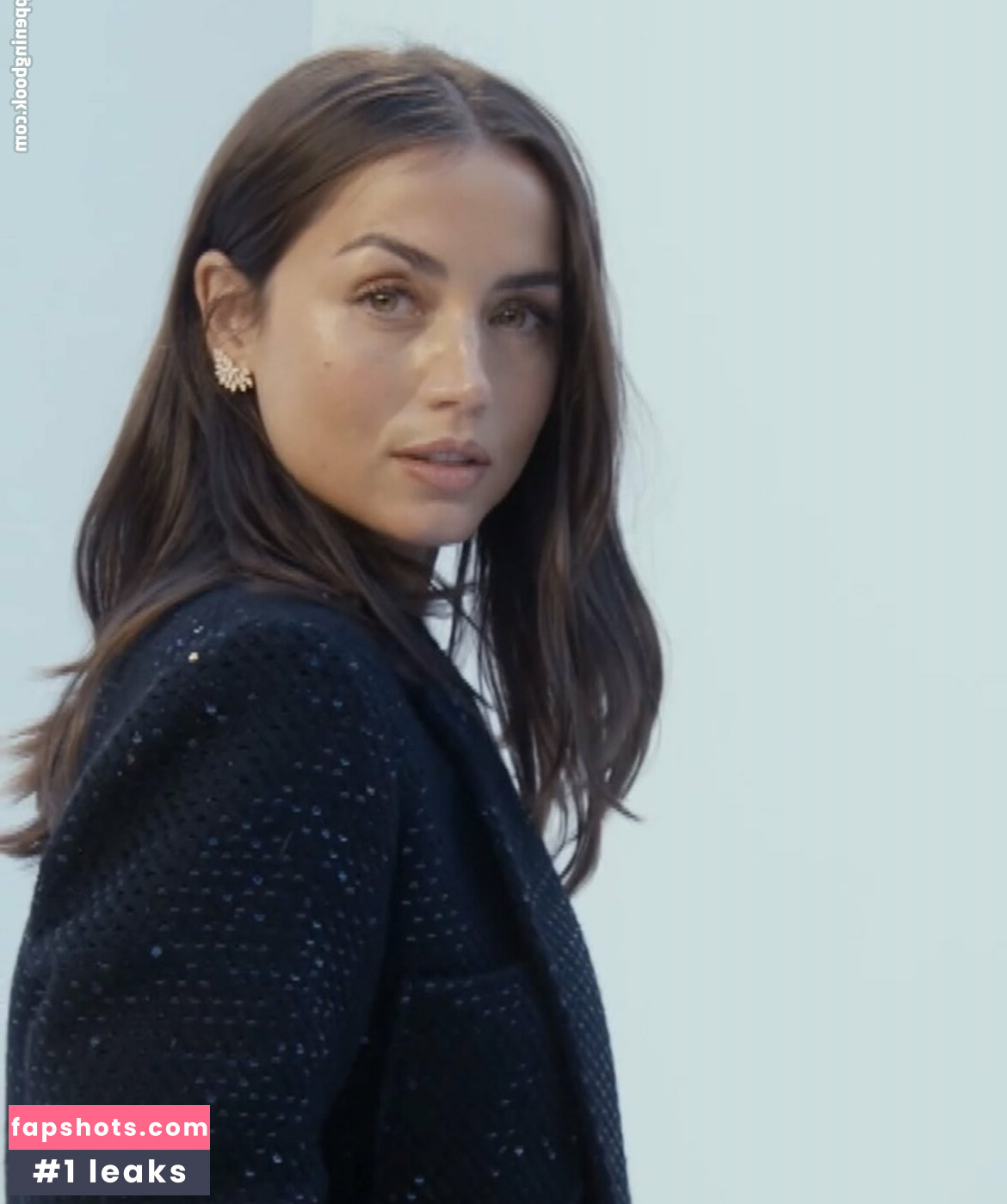 Ana de Armas gallery photo #383