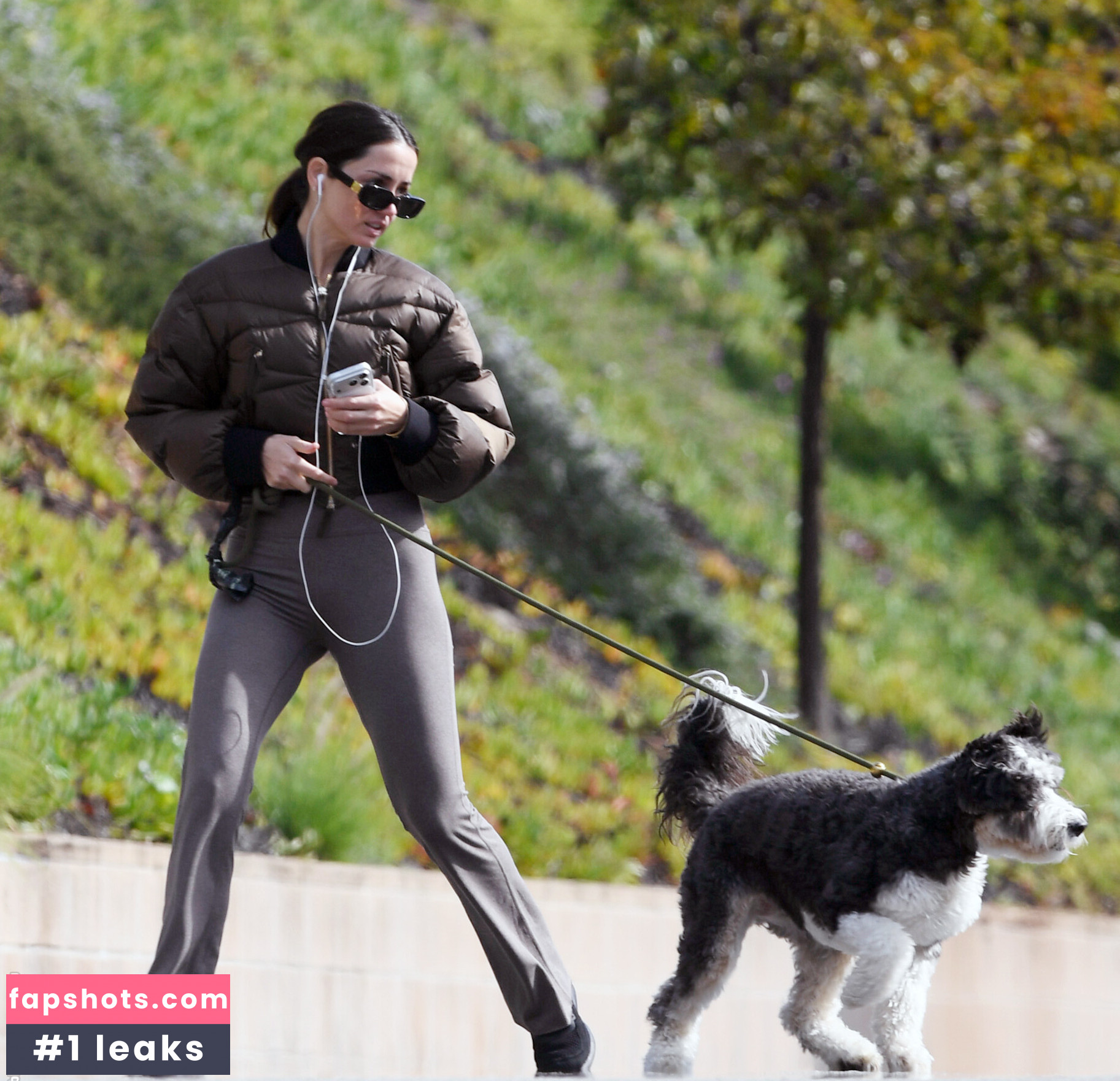 Ana de Armas gallery photo #42