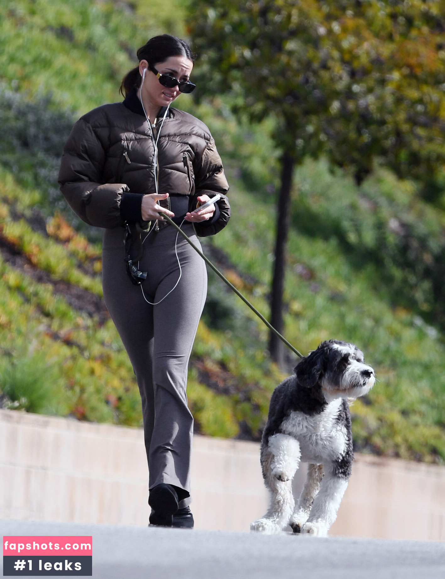 Ana de Armas gallery photo #43