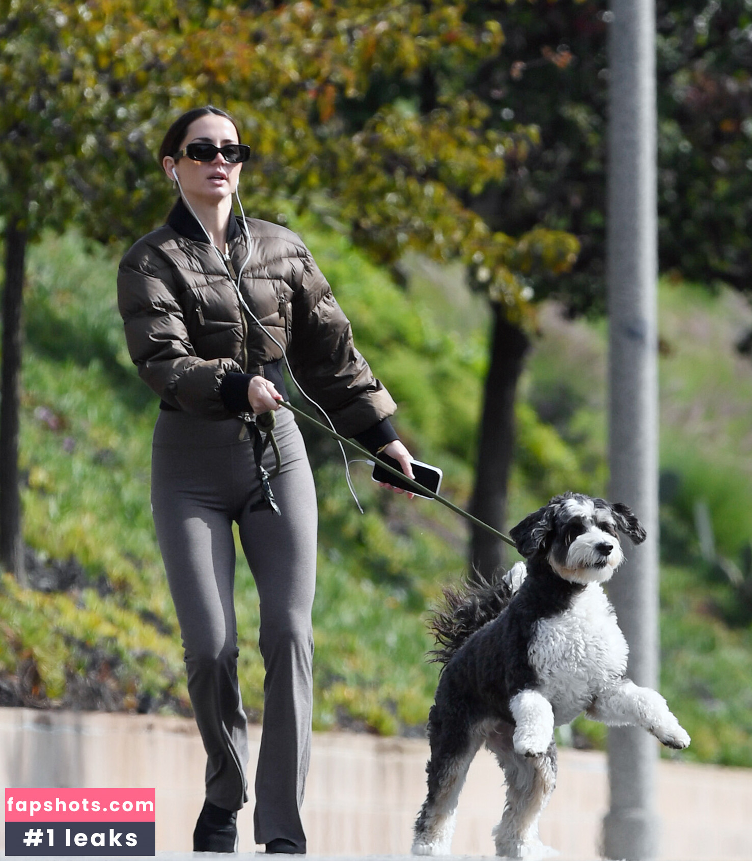 Ana de Armas gallery photo #49