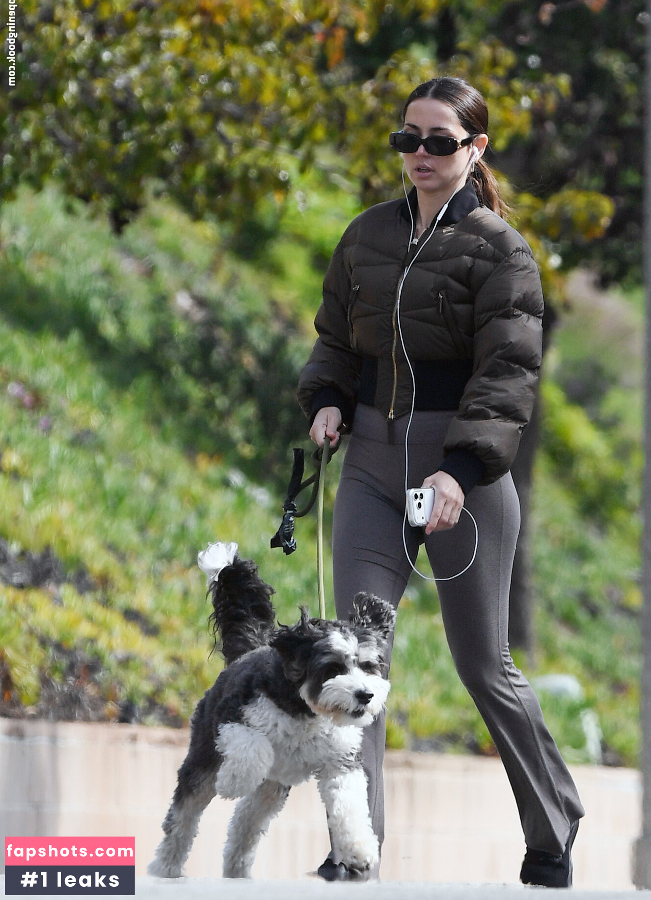 Ana de Armas gallery photo #50