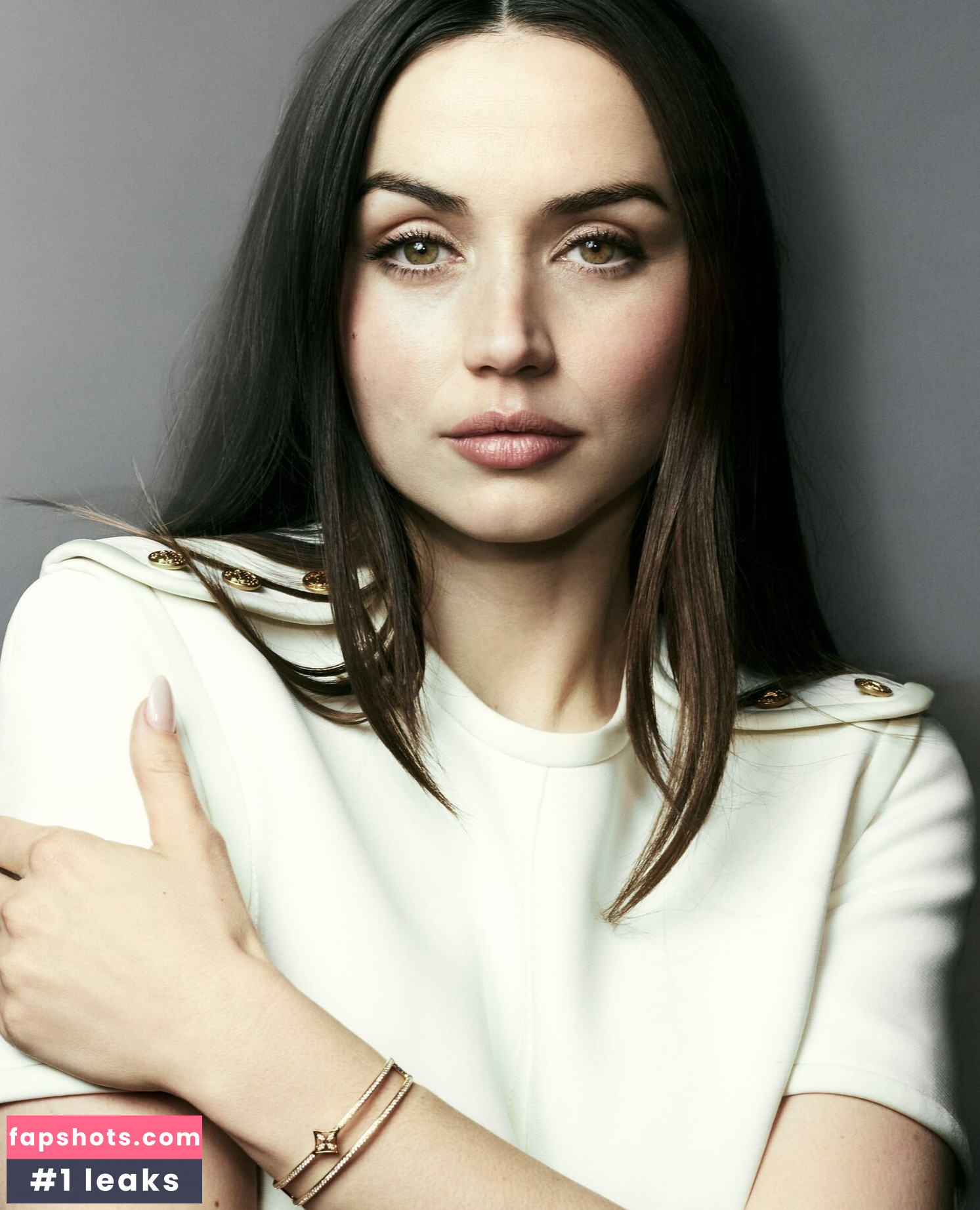 Ana de Armas gallery photo #501
