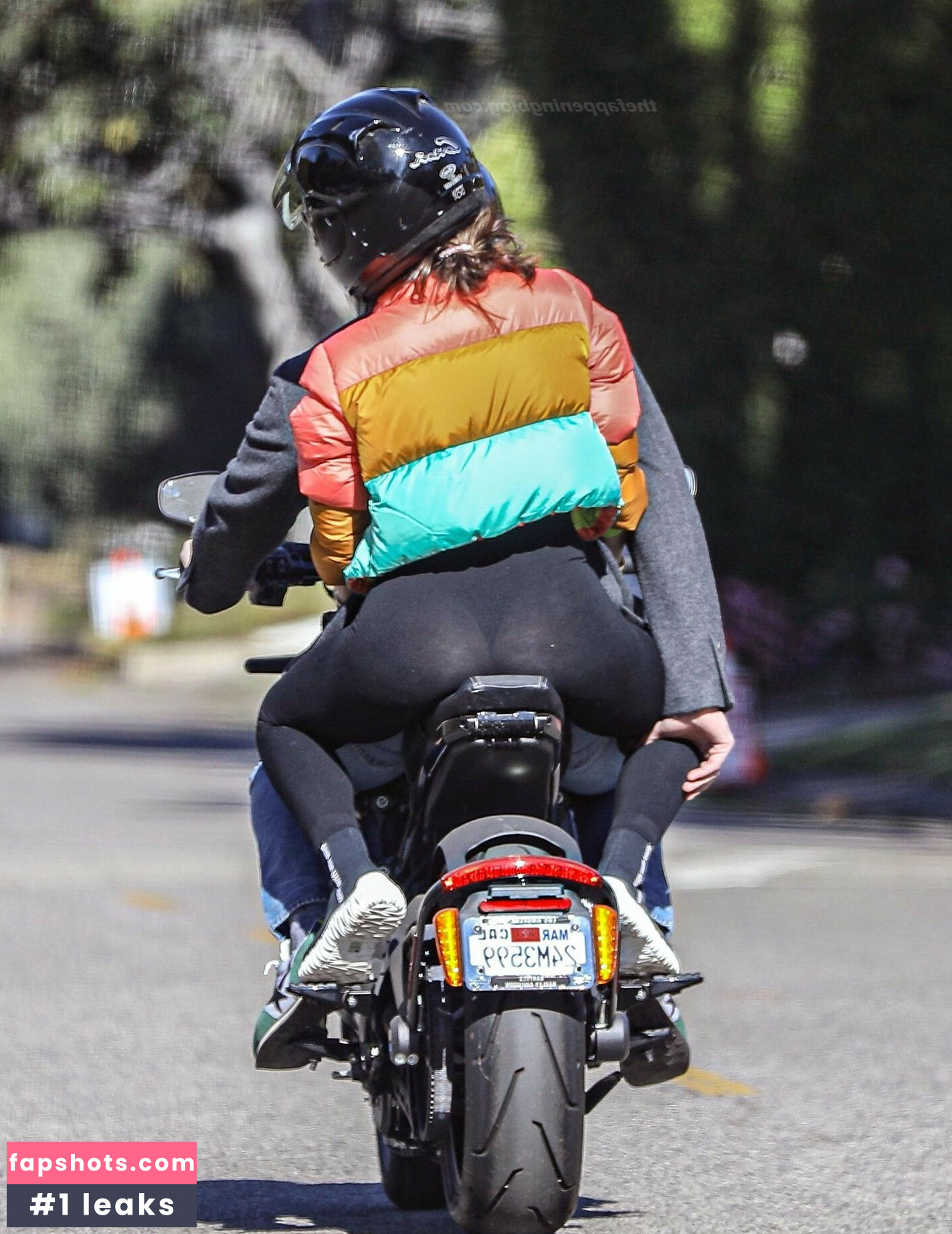 Ana de Armas gallery photo #532