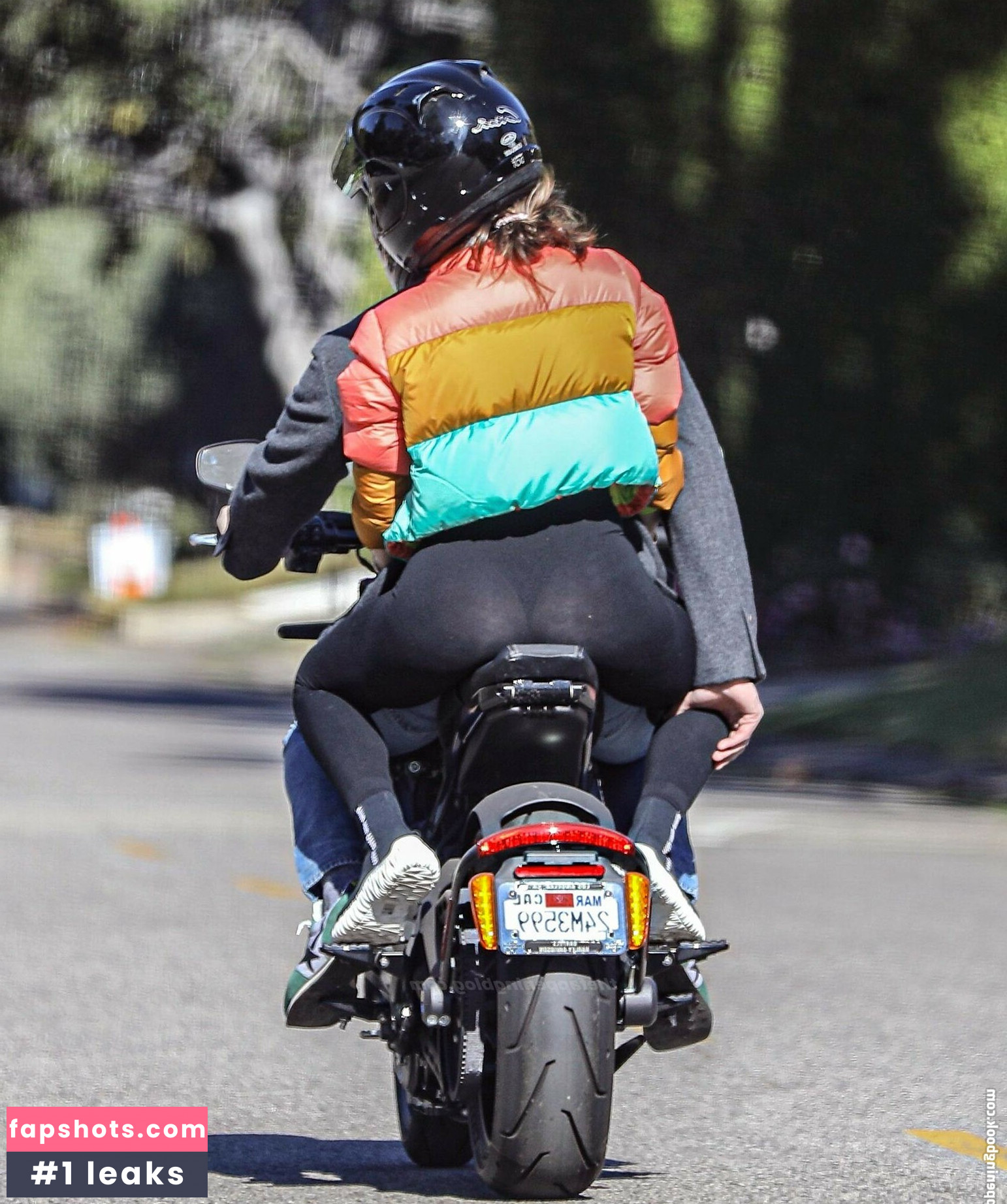 Ana de Armas gallery photo #534