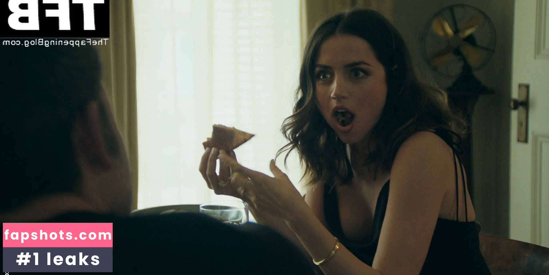 Ana de Armas gallery photo #702