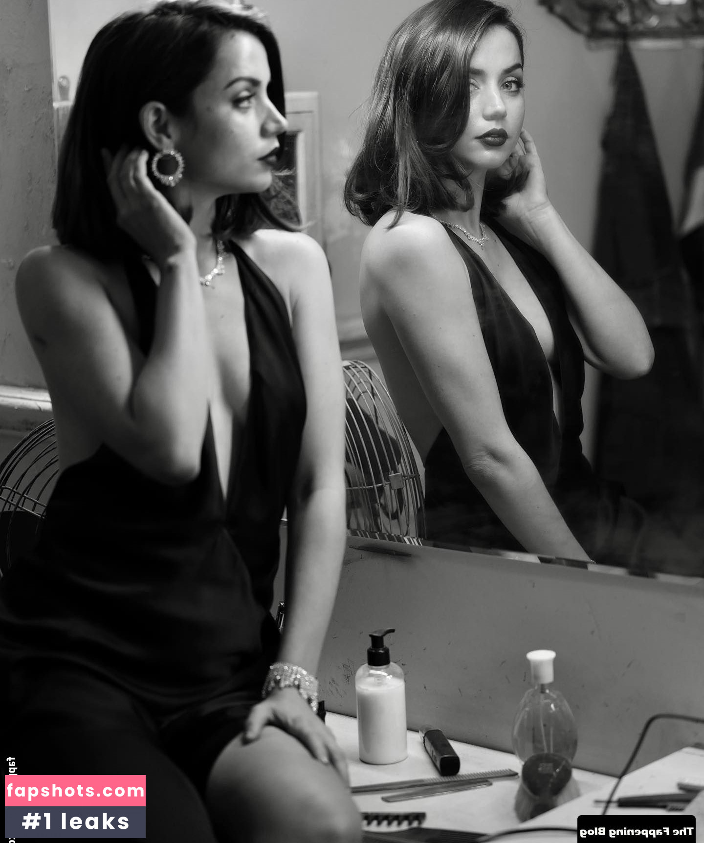 Ana de Armas gallery photo #729