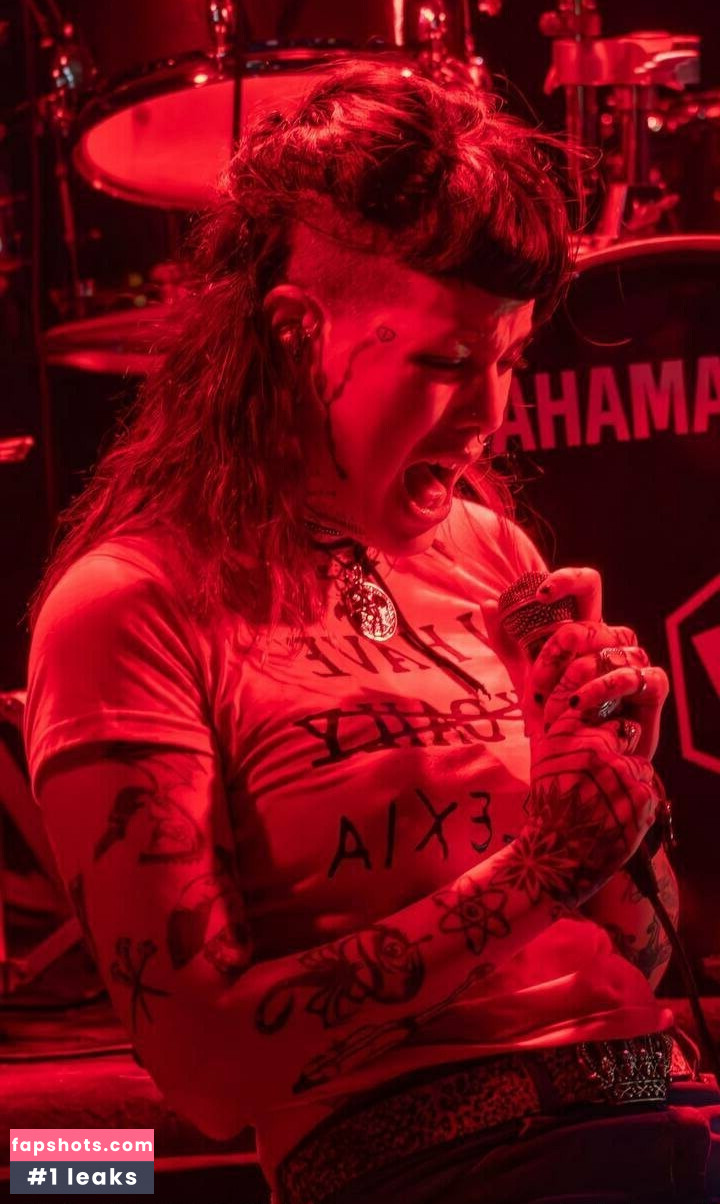 ana.devin.tv gallery photo #7