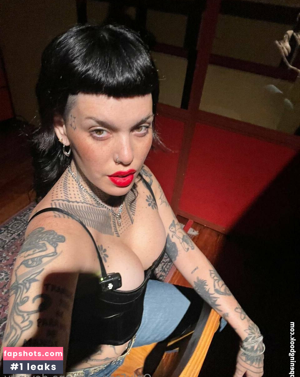 ana.devin.tv gallery photo #9