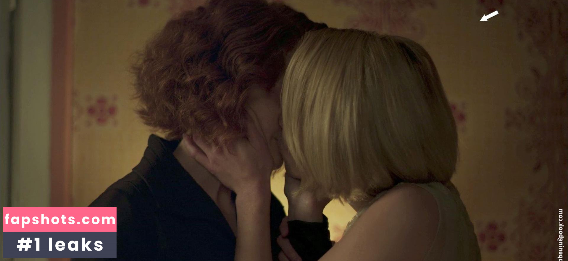 Ana Fernández gallery photo #3