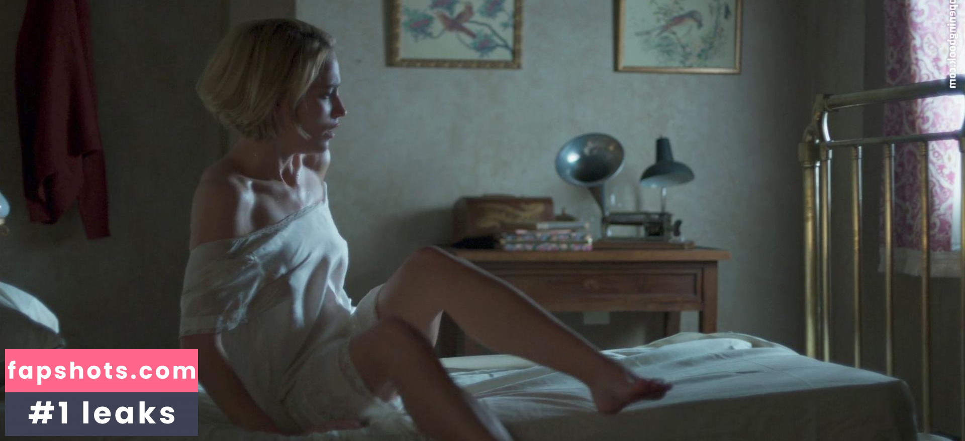 Ana Fernández gallery photo #9