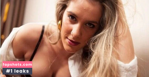 Ana Ferreira gallery photo #3