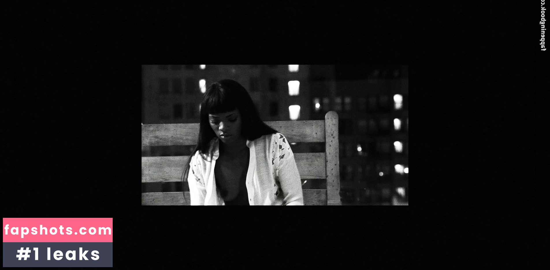 Ana Foxx gallery photo #3