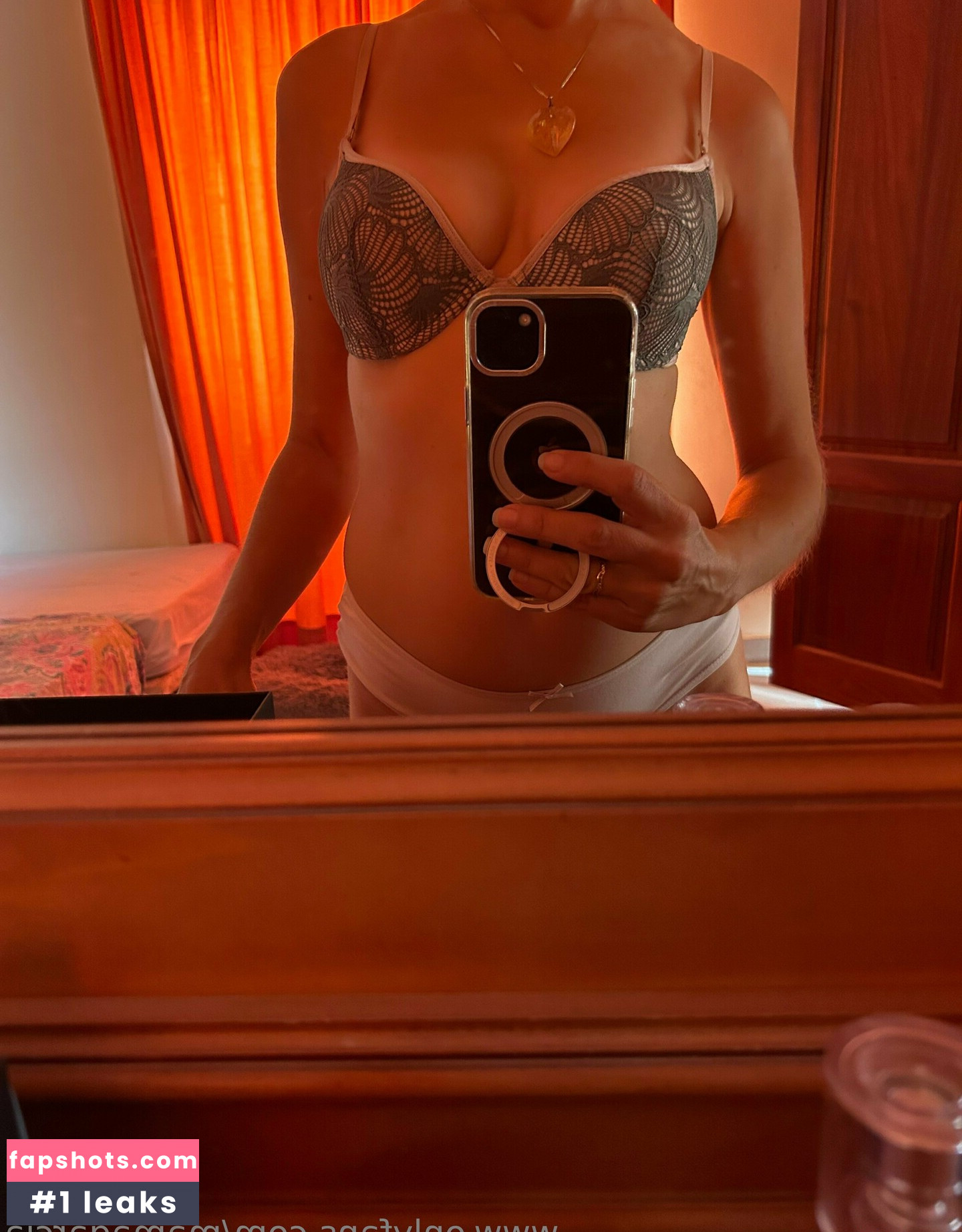 Ana Garcia gallery photo #13