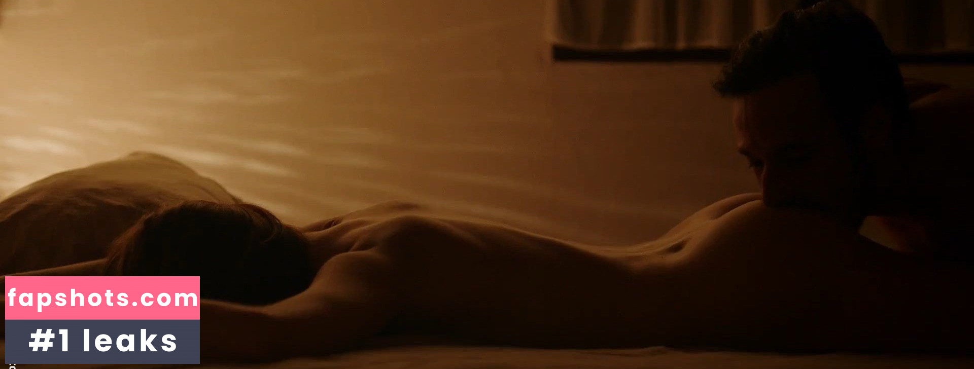 Ana Girardot gallery photo #3