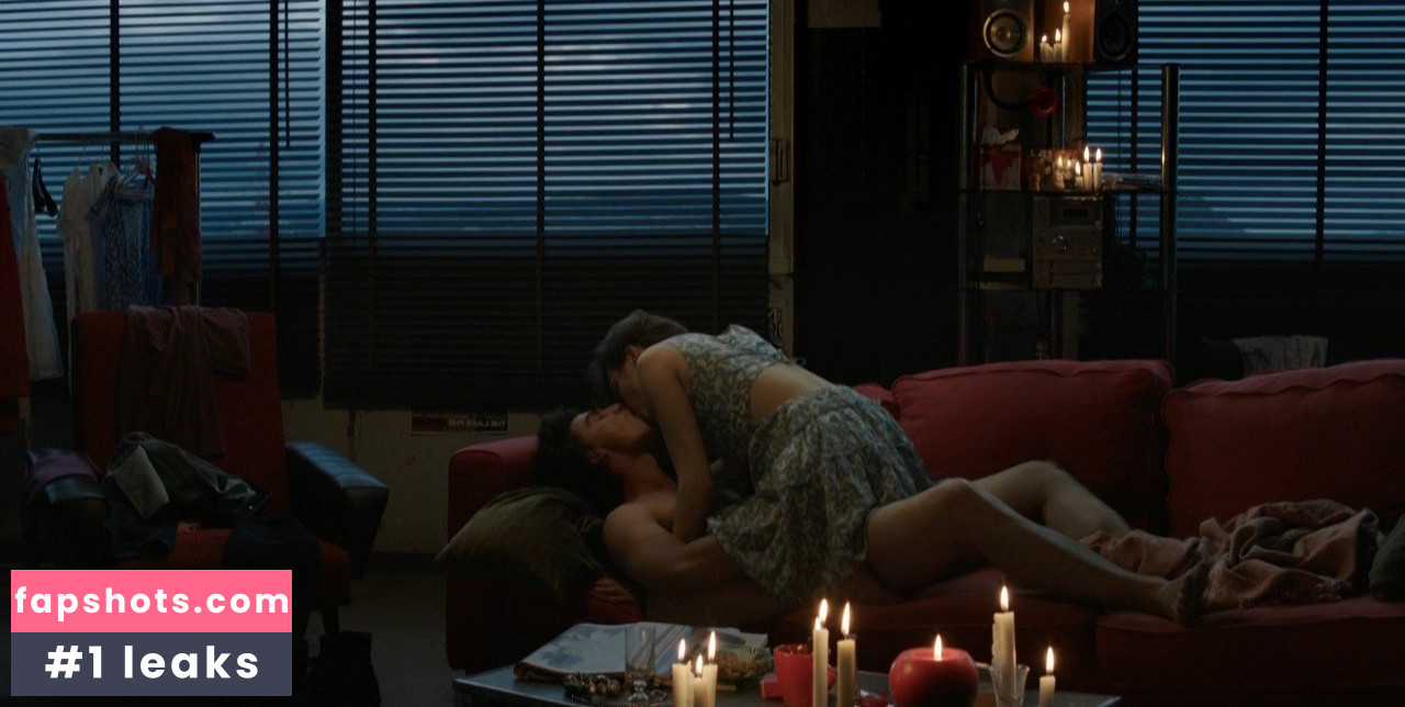 Ana Girardot gallery photo #21