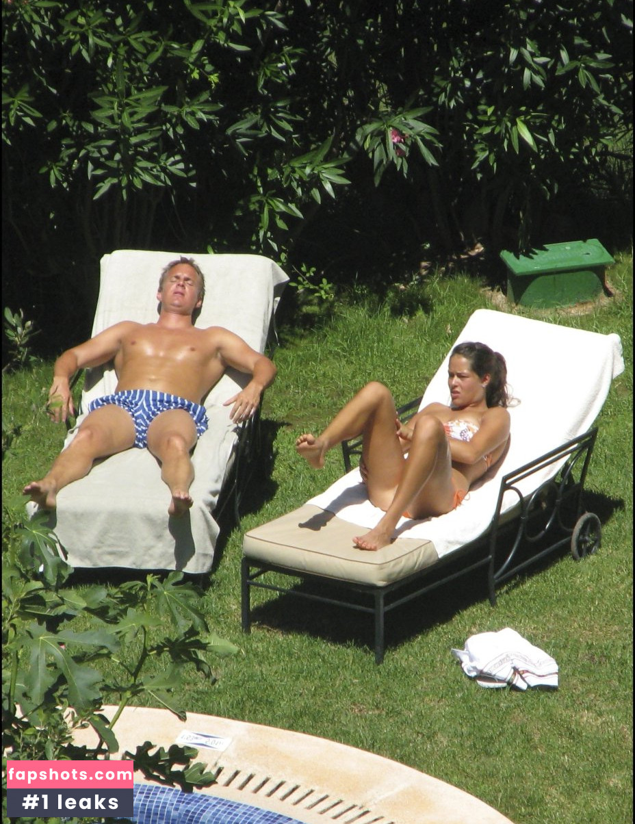 Ana Ivanovic gallery photo #109