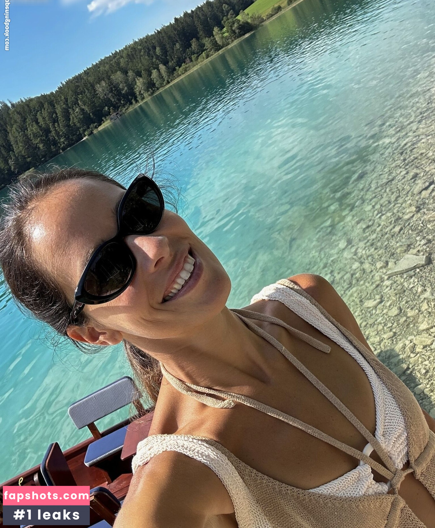 Ana Ivanovic gallery photo #4