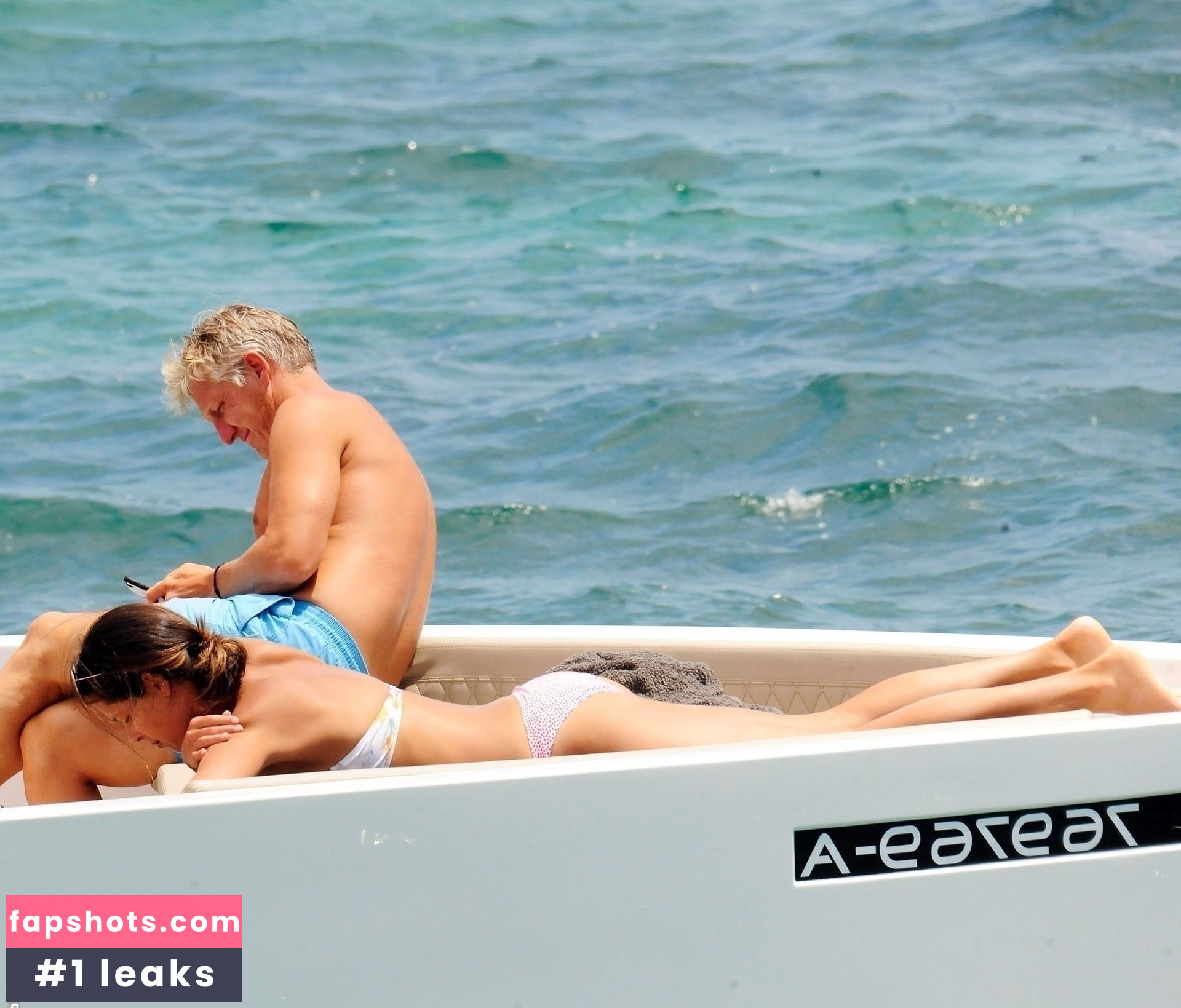 Ana Ivanovic gallery photo #45