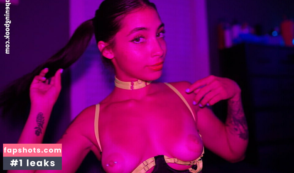 Ana Khalifa Nude Leaks OnlyFans Photos #8 - LeakJerk