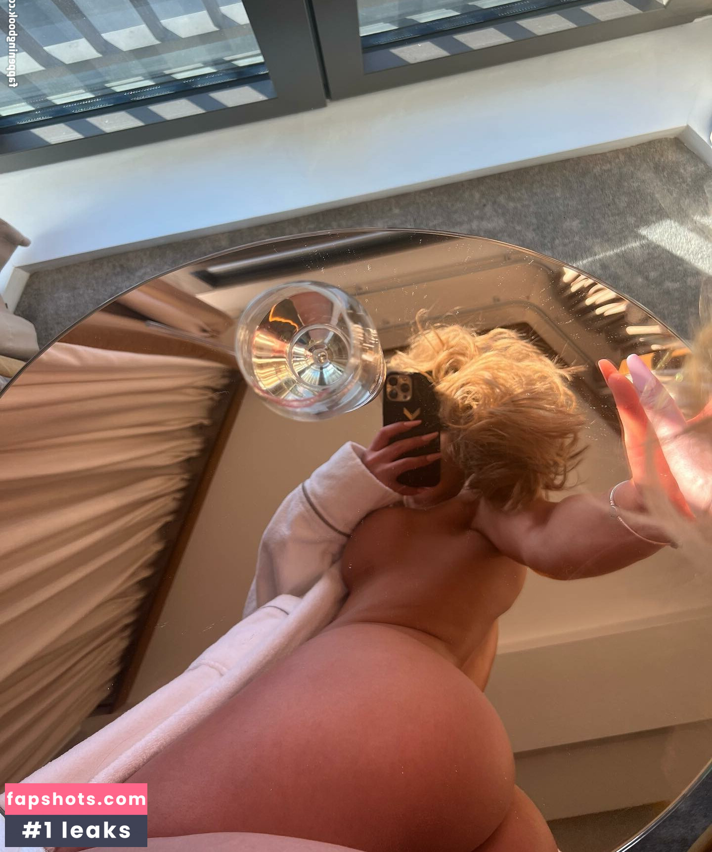 Ana Manta gallery photo #11