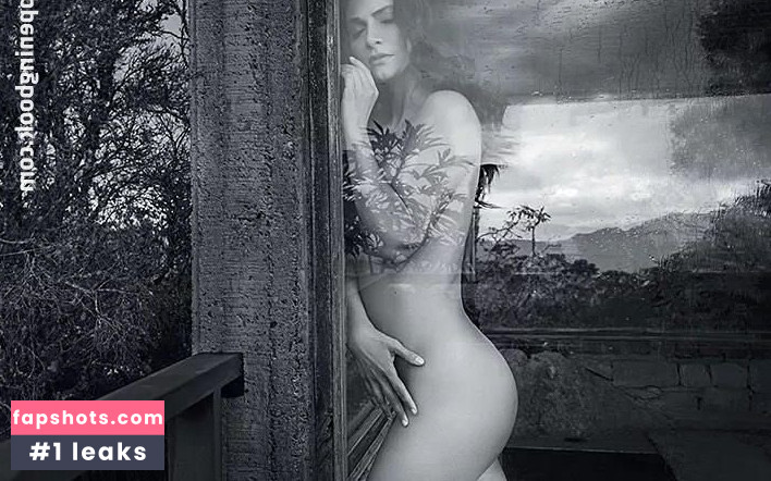 Ana Maria Orozco gallery photo #3