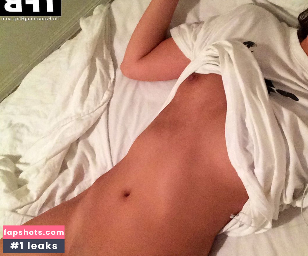 Ana Predo gallery photo #12