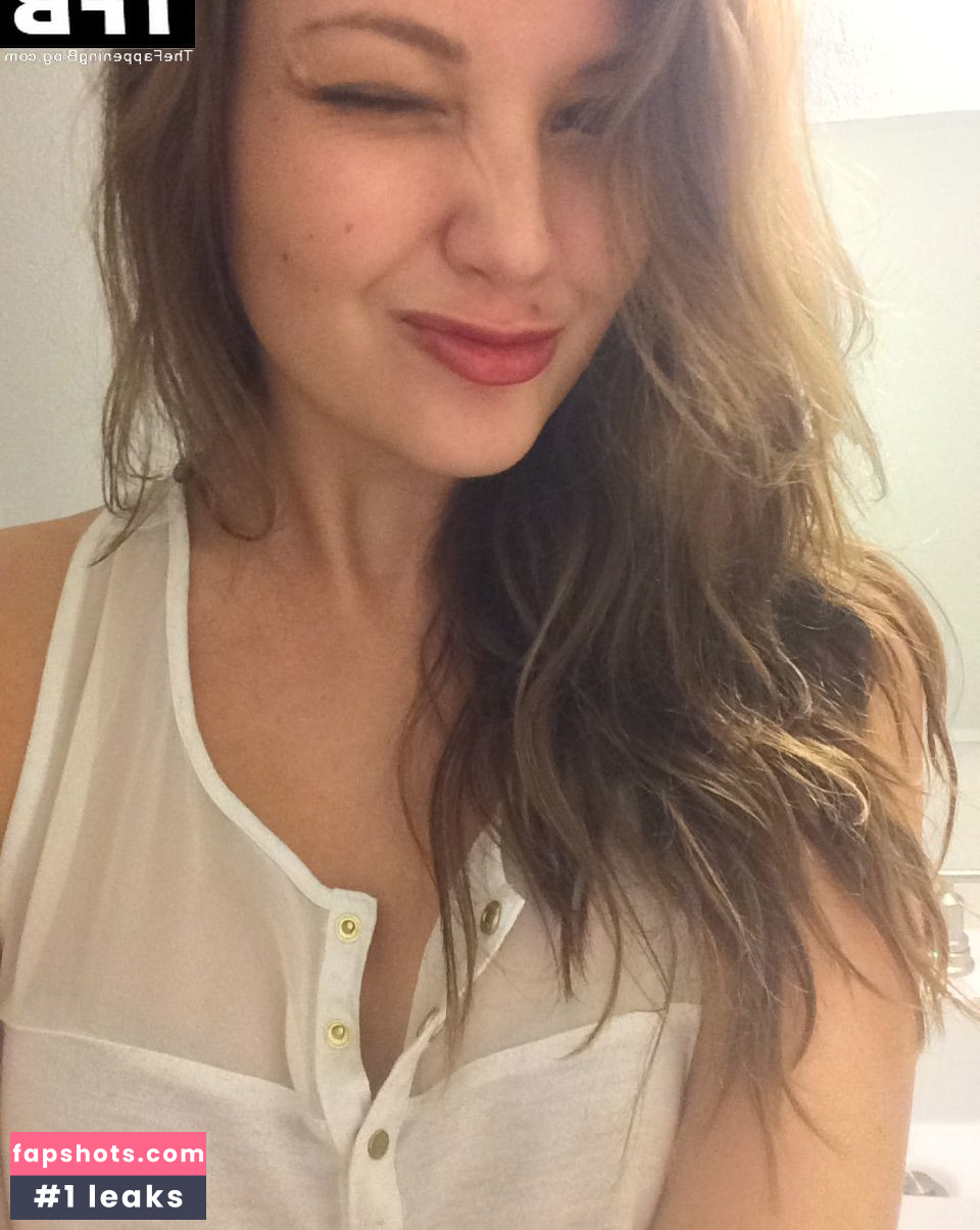 Ana Predo gallery photo #50