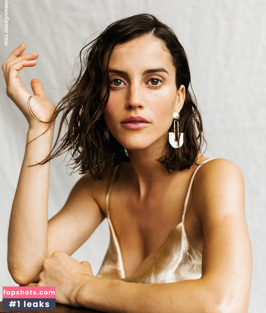 Ana Rotili gallery photo #8