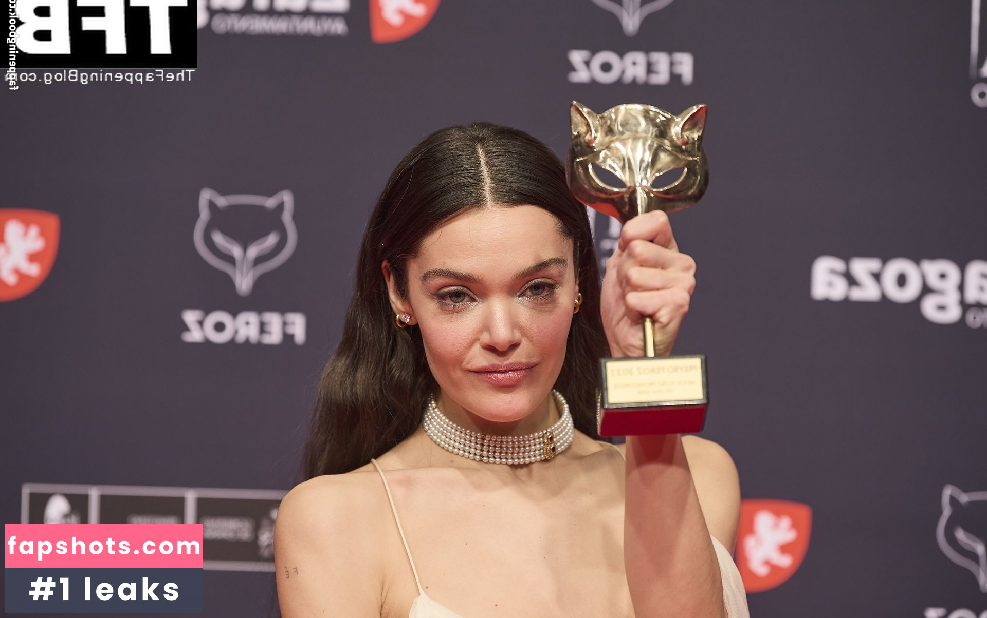 Ana Rujas gallery photo #25