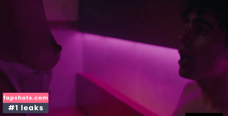 Ana Rujas gallery photo #9