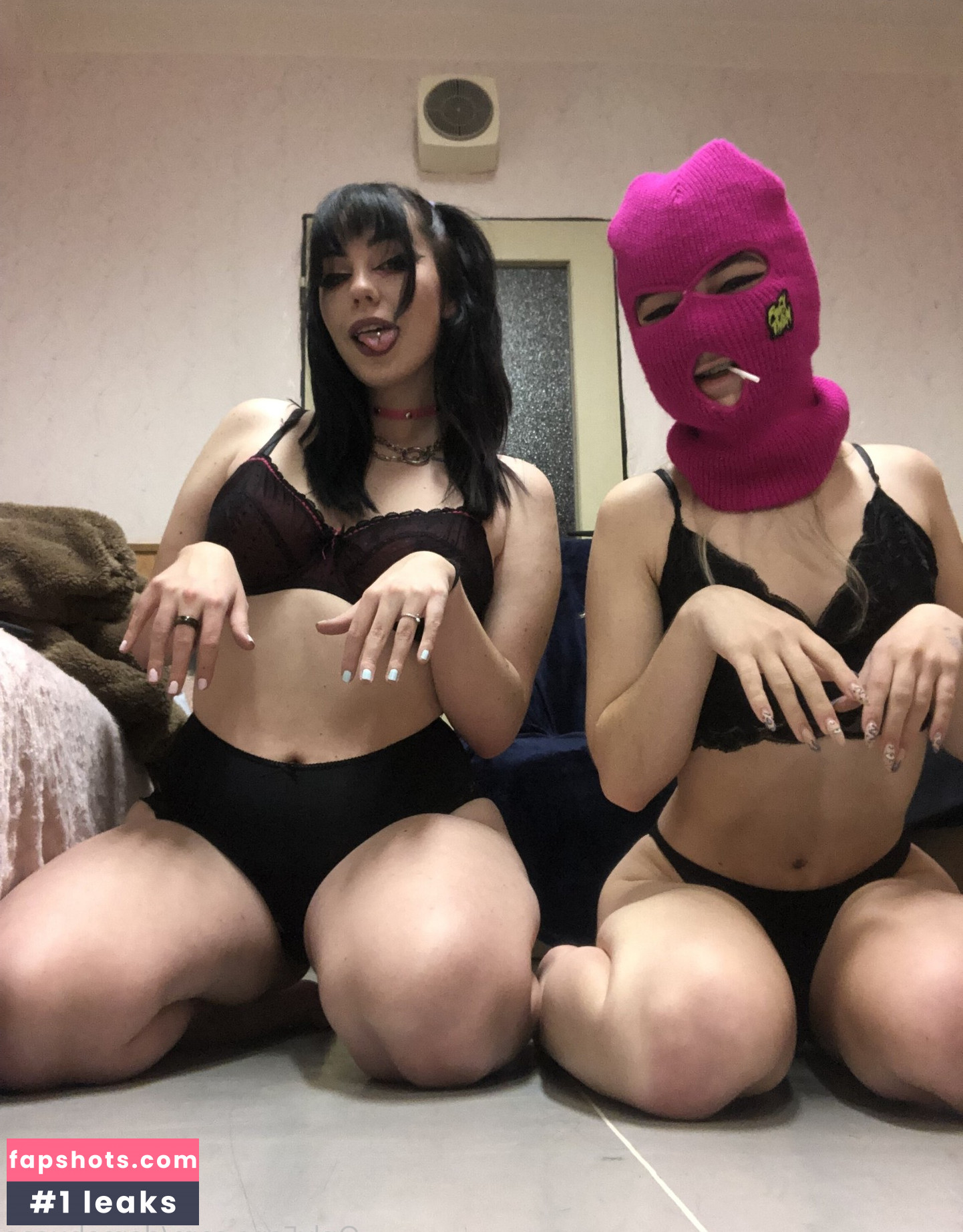 ana_uhiram gallery photo #24