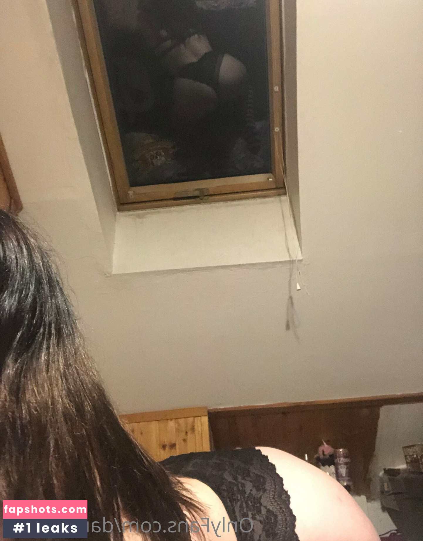 ana_uhiram gallery photo #39