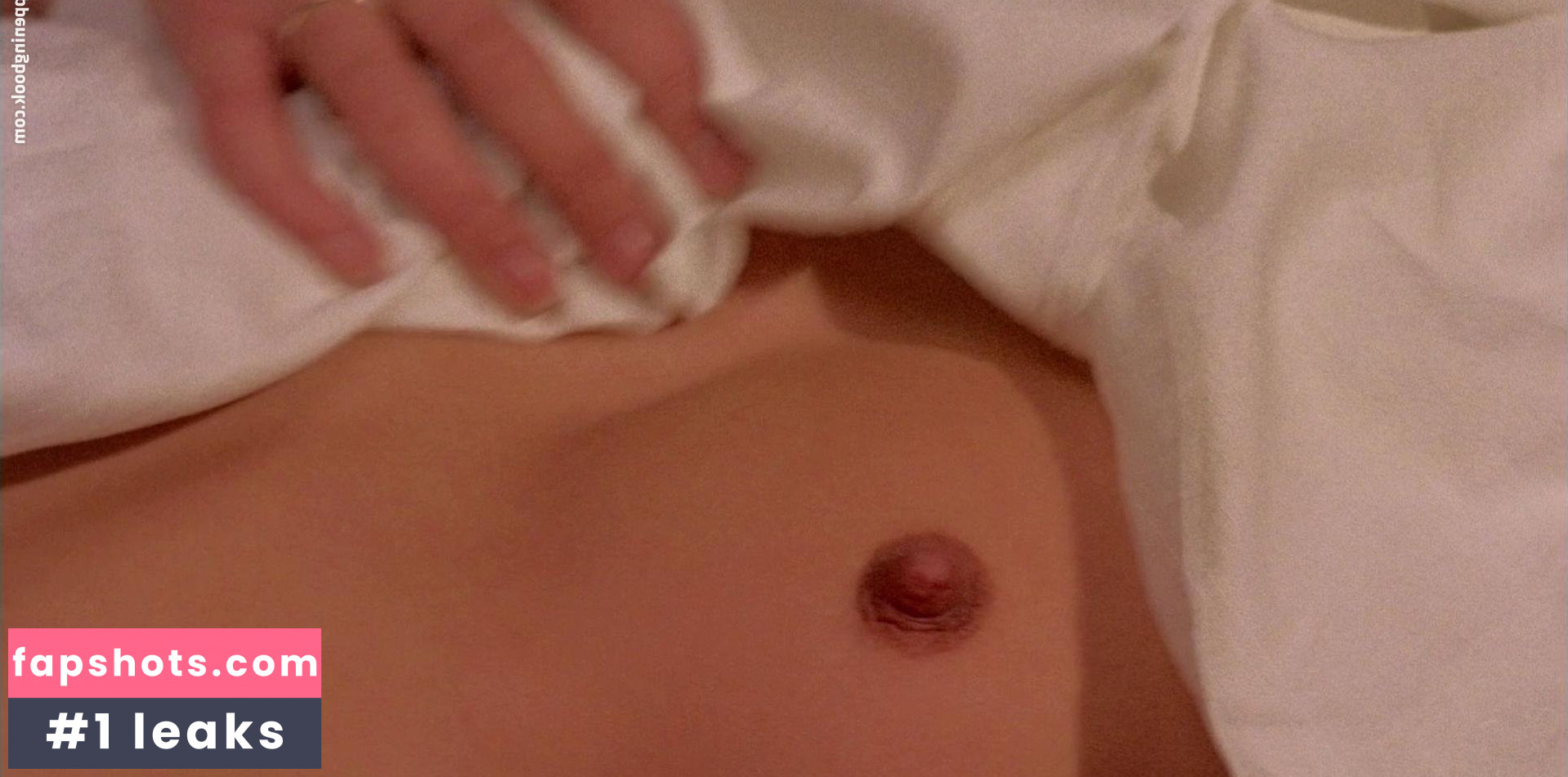 Ana Zanatti gallery photo #4