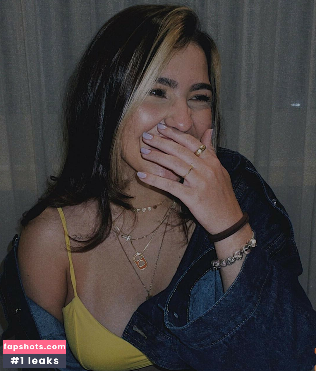 Ana Zimerman gallery photo #16