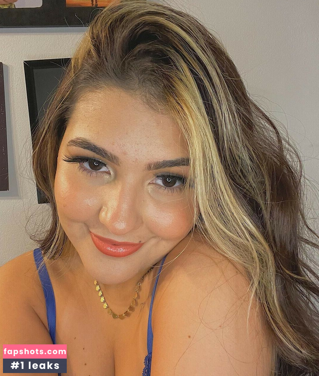 Ana Zimerman gallery photo #28