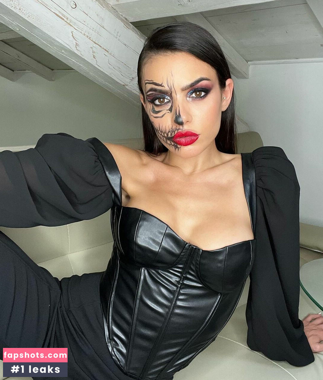 Anabel Hernandez gallery photo #105