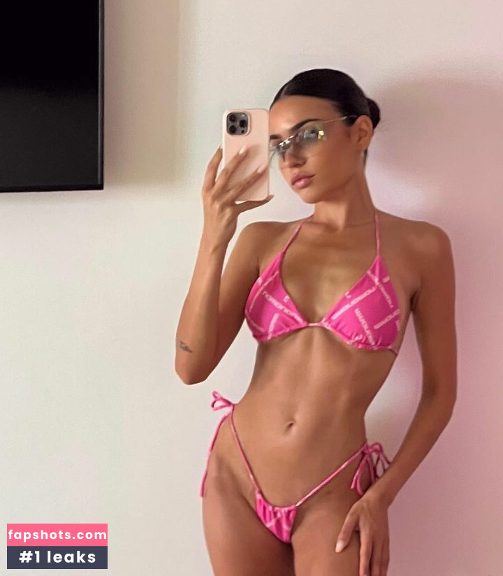 Anabel Hernandez gallery photo #74