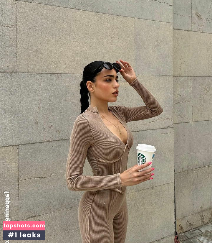 Anabel Hernandez gallery photo #9