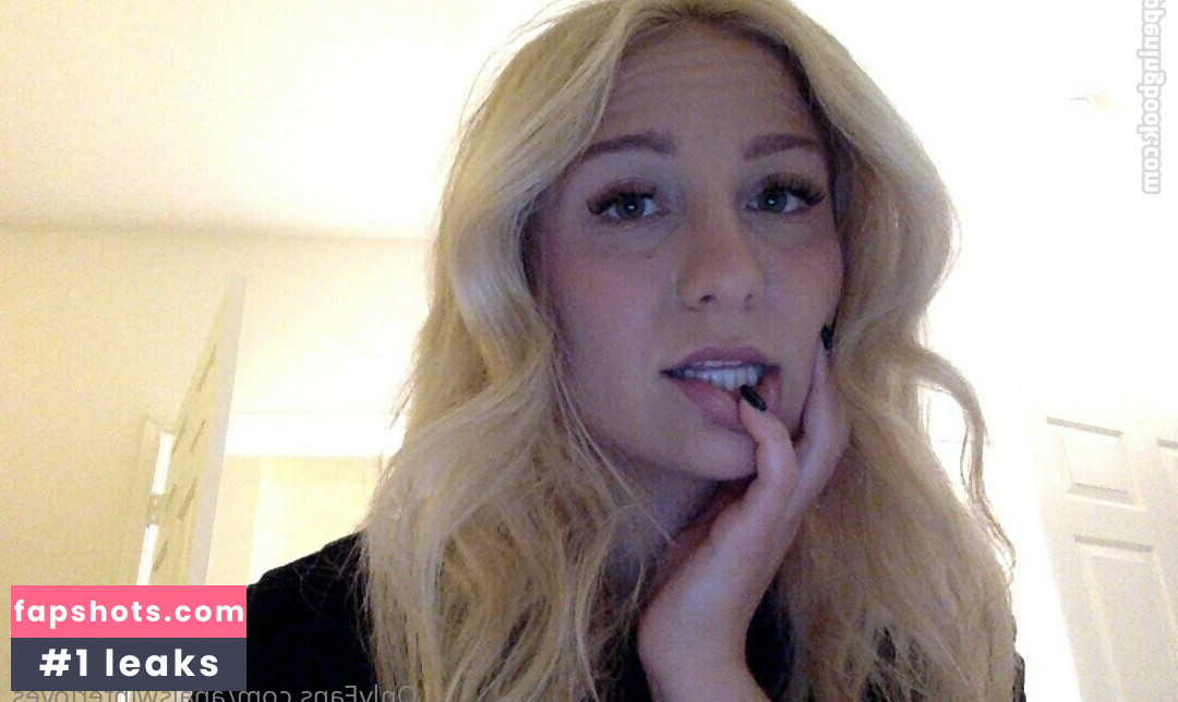 AnaisWinterLoves gallery photo #13