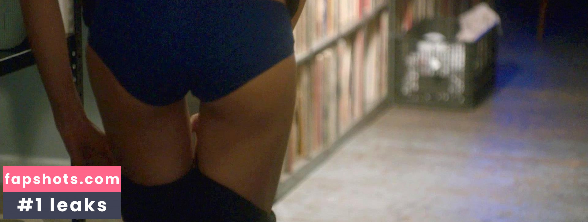 Analeigh Tipton gallery photo #40