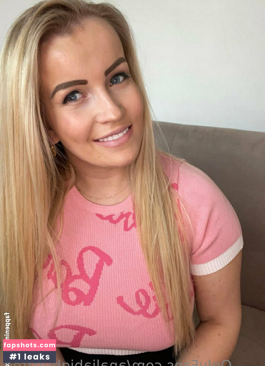 analiabigbuttfree gallery photo #20