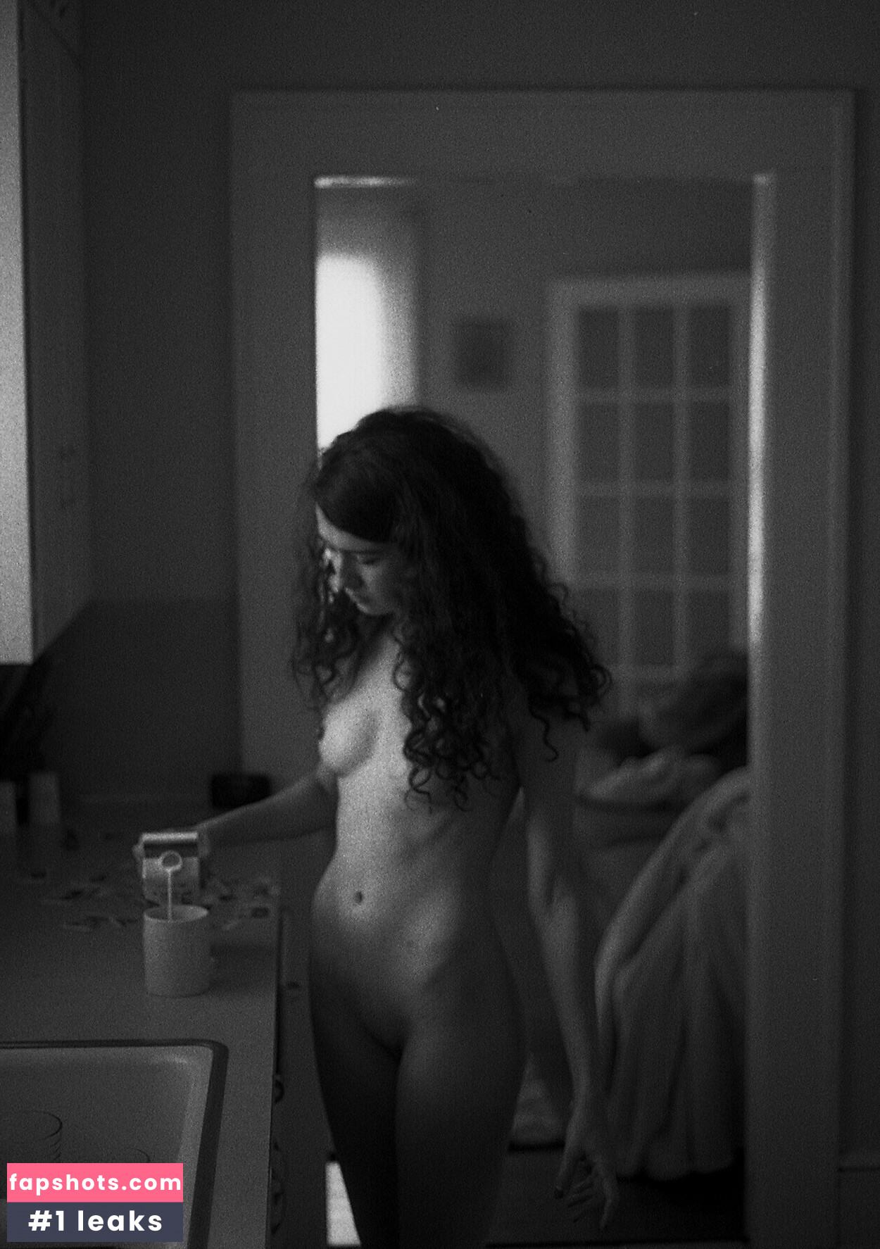 Analogshorty gallery photo #15