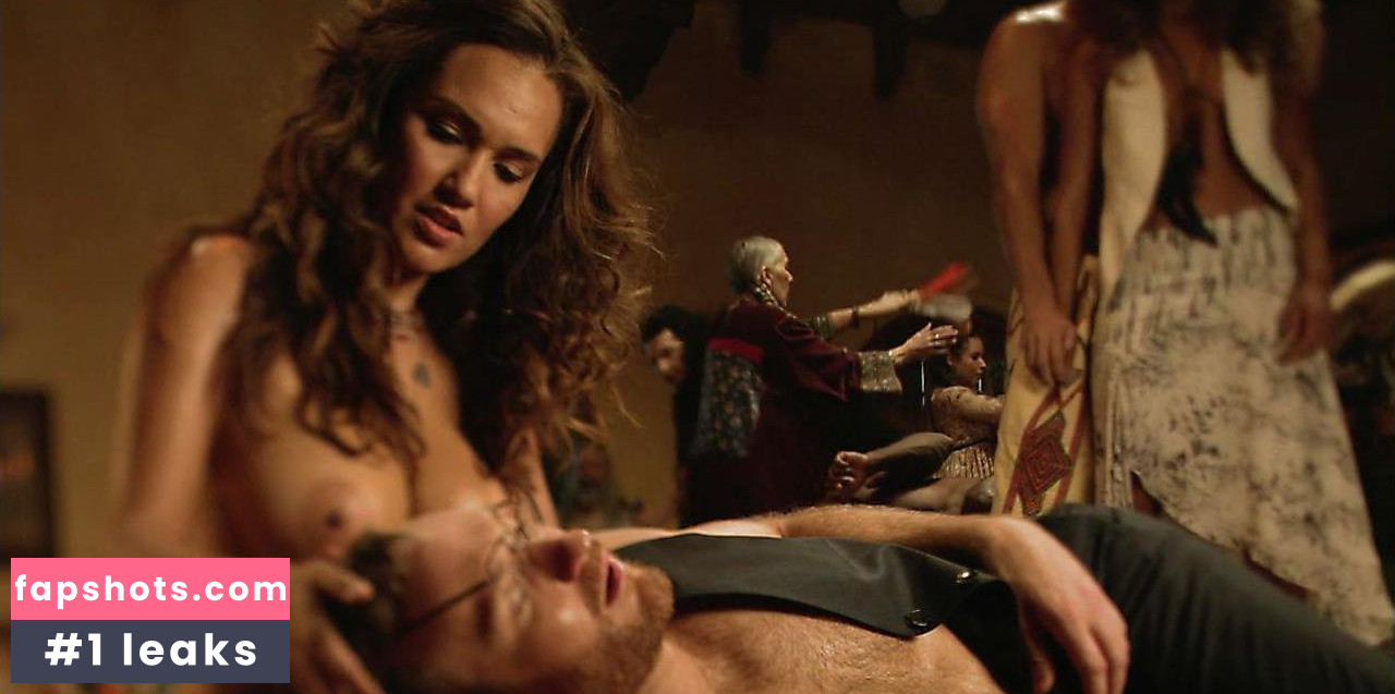 Anastacia McPherson gallery photo #11