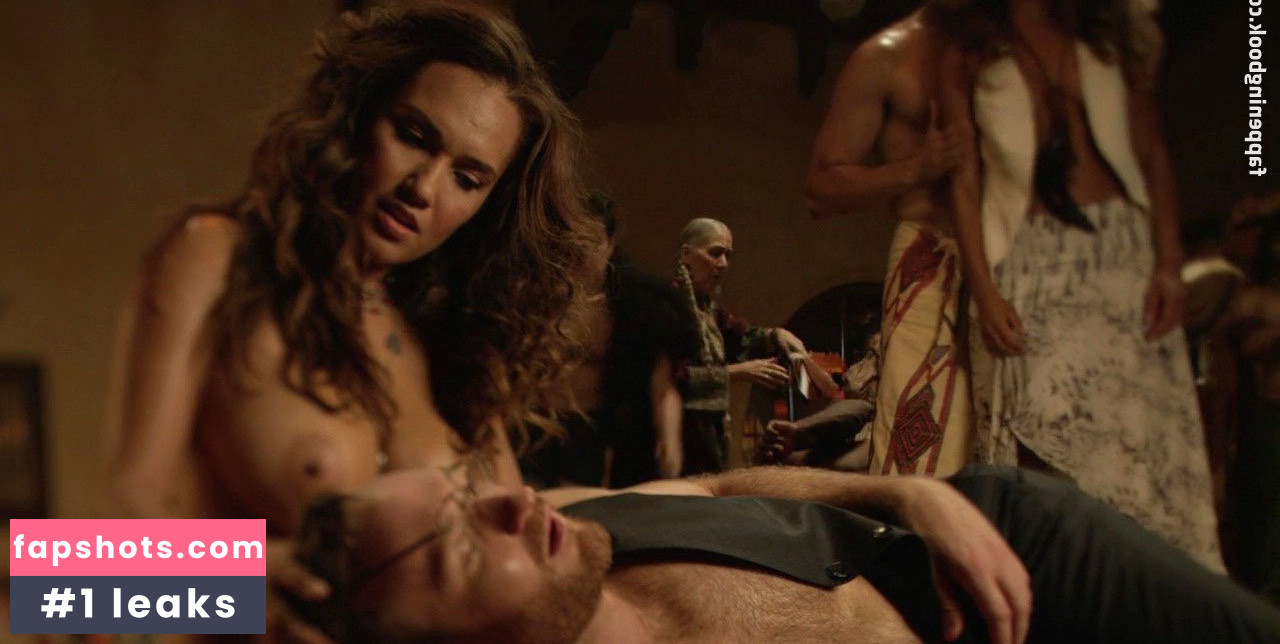 Anastacia McPherson gallery photo #6