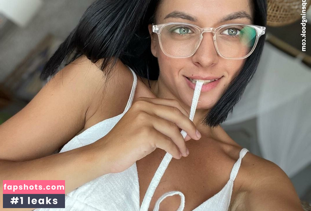 Anastasaiia Poranko Nude Leaks OnlyFans Photos #31 - LeakJerk
